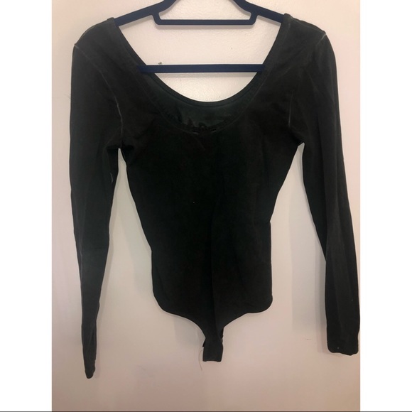 Guess Body Suit - Picture 3 of 3